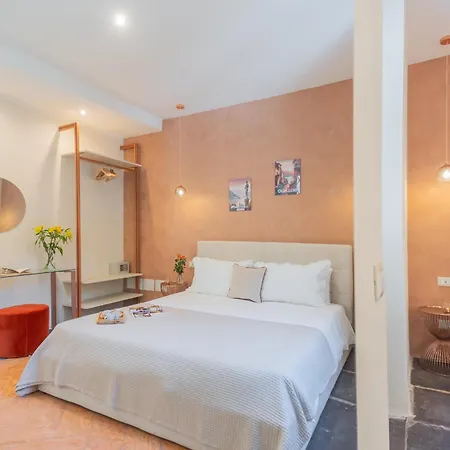 Apartment Dreams - Serendipity By Rent Como